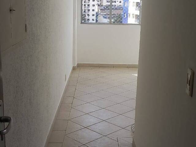 #245 - Apartamento para Locação em São Paulo - SP